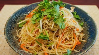 Taiwanese Stir Fried Rice Noodle: Chow Me Fun (台式炒米粉)