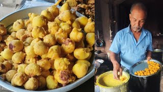 65 Years old Hardworking Man making Aloo Chop in Ostar Hat , Kendrapada 😋🥰 || Odisha Streetfood