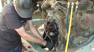 York Compressor  Oil Pump installation 2/تركيب طلمبة الزيت كباس يورك الترددى جزء 2