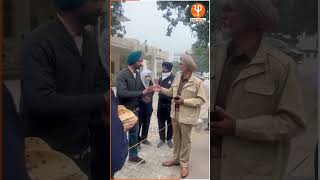 ਲੰਗਰ ਲਗਾ ਰਹੇ ਨੌਜਵਾਨਾਂ ਨੂੰ ਪੁਲਿਸ ਨੇ ਰੋਕਿਆ | Pro Punjab Tv