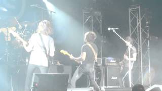 [HD FANCAM] 120922 CNBLUE Headbanging in London Concert