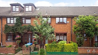 A 3-Bedroom Terraced House in Bermondsey, with South-Facing Garden and Further Potential