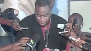 Haiti: Manigat, Martelly in 2nd round of presidential vote