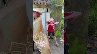 Ông bố ảo thuật gia và những đứa con dễ thương - Magician father and cute children #shorts