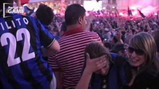 REACTION: Piazza Duomo explodes after Inter-Bayern 2-0!