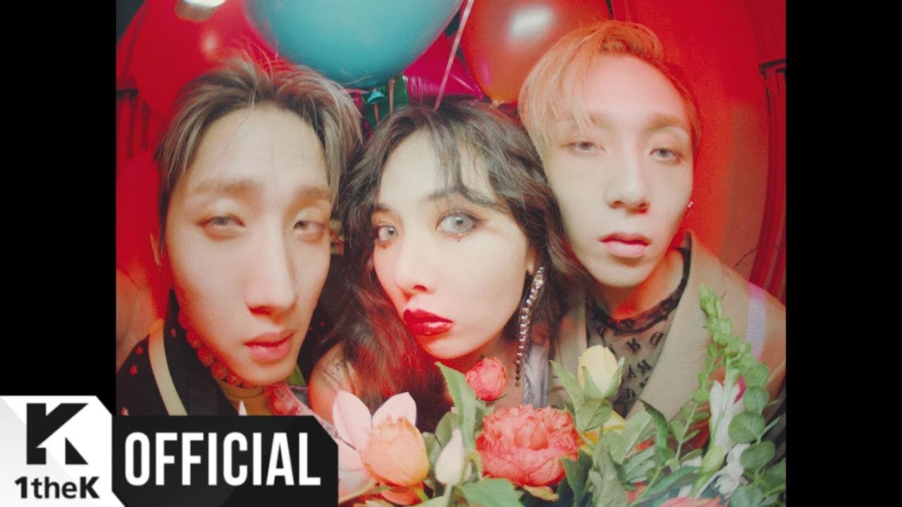 Mv Triple H 트리플 H Retro Future Chords Chordify