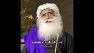 Intelligent vs Genius People Watch Sadhguru' s Eye-opening Answer 😳 | #trending #shorts