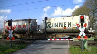 Spoorwegovergang Millingen (D) // Railroad crossing // Bahnübergang