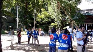 綾部神社の旗上げ神事