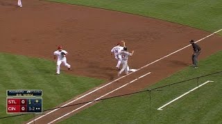 STL@CIN: Pena makes tough play to retire Carpenter