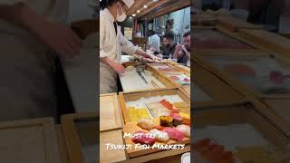 Must try omakasa sushi at Tsukiji Fish Markets in Tokyo 🍣 🤤