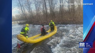 Wanted suspect captured after crossing Chicopee River to elude police