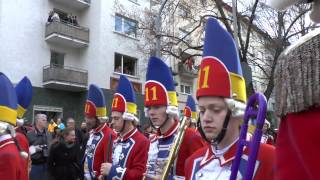 Rosenmontagszug in der Mainzer Neustadt - Einmarsch der Prinzengarde in Boppstrasse