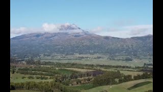 ¿A qué se debe el cambio de temperatura en el volcán Nevado del Ruiz?