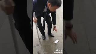 內地反美情緒升溫 網傳有人砸iPhone洩憤