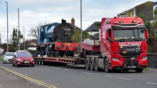 Reid Heavy Haulage, unloading Steam Locomotive No. 85 Merlin at Whitehead, January 2025