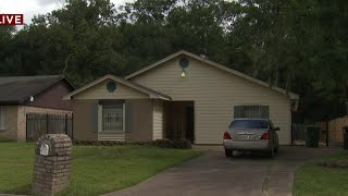 Crime scene units investigate family home of Rudy Farias