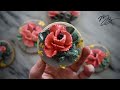 Palette Knife Buttercream Flower Tutorial! | Sugar Cookie Edition