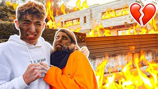 SU EX NOVIO NOS QUEMA LA CASA POR SER NOVIOS...