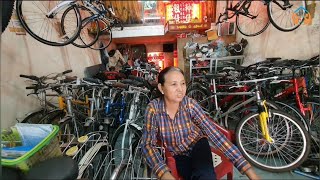 Benefits of Cycling for Health/មកទិញកង់ជូនបងស្រីកំសត់លក់ចេកតាមផ្លូវ