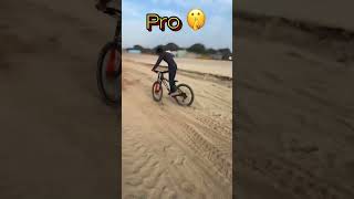 NOOB 😂 PRO 😁 LEGEND 😱 New Cycle Stunt Video// #cycle #cycling #cyclestunt #shotrs #viralvideo