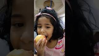 cutie Maryam eating apple 🍎 #snack #howto #eat #apple #shorts #beta #food #fruit #asmr #love #maryam