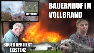 [EINSTURZ WÄHREND INTERVIEW] RENNENDE BULLEN | Bauernhofbrand in Tecklenburg | Flammeninferno