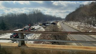 Tractor-trailer crash closes lane on I-79 north in Mercer County