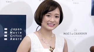 大原櫻子、映画『カノジョは嘘を愛しすぎてる』の演技で新人賞！今は歌や演じることに恋してる／日本映画批評家大賞授賞式