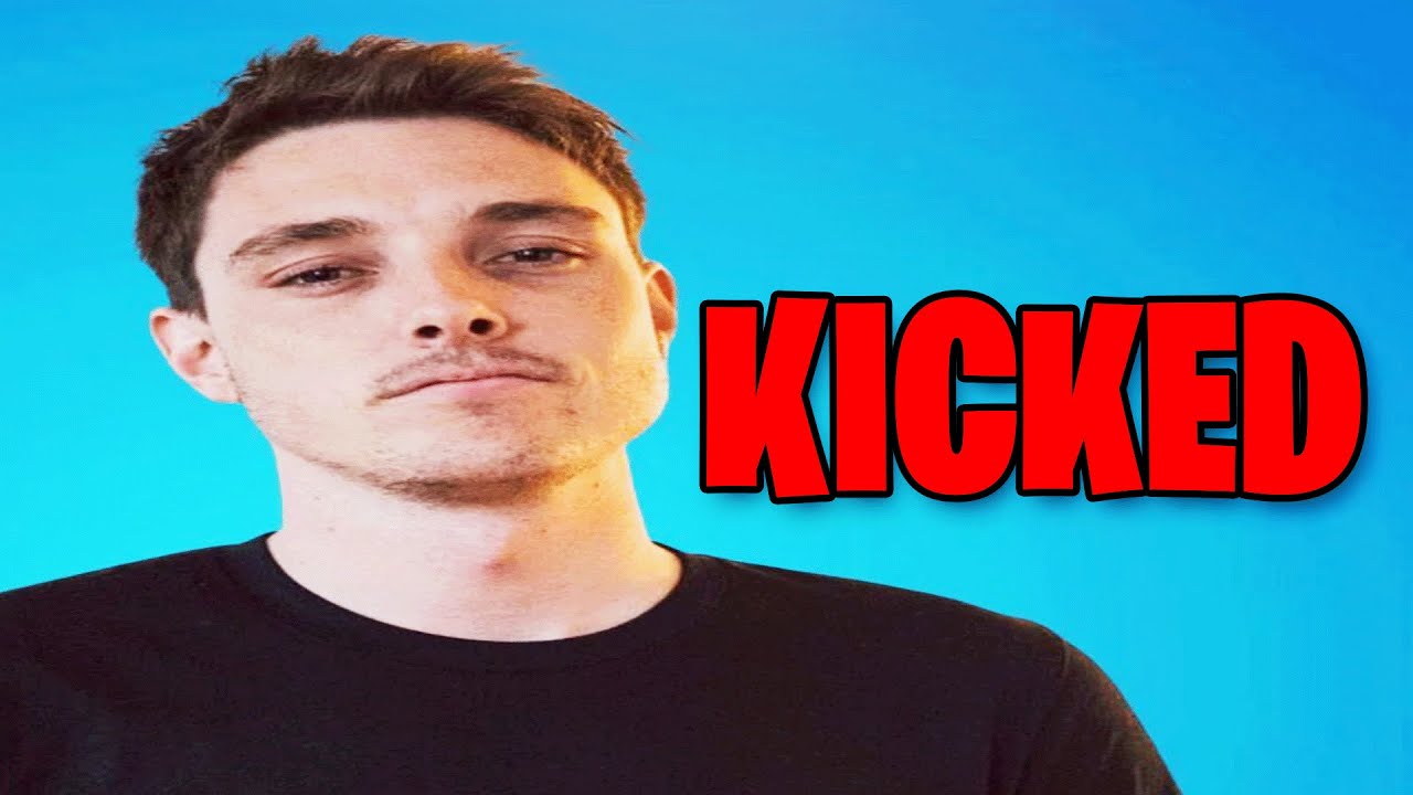 HOW I GOT KICKED FROM LAZARBEAM'S GAME | World Boss Beta - YouTube