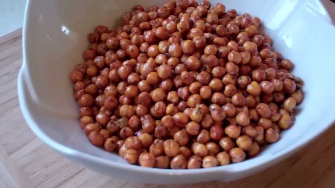 How To Make A Spicy Fried Channa Snack. - YouTube