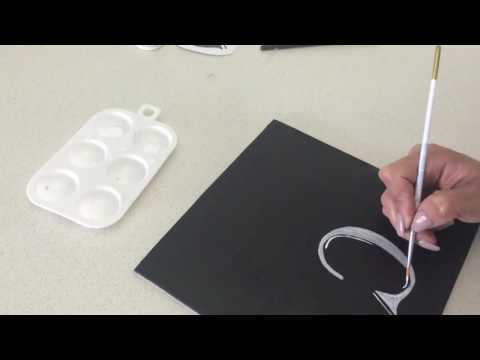Decorating a cake using a chalkboard effect Decorating a cake using a chalkboard effect