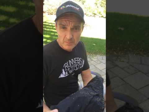 How to remove small burrs, hitchhikers or sticky weeds from clothing. How to remove small burrs, hitchhikers or sticky weeds from clothing.