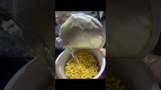 അപ്പൊ ഇതും കൈചെകാം #Chikennoodles#shortsviralvideoes