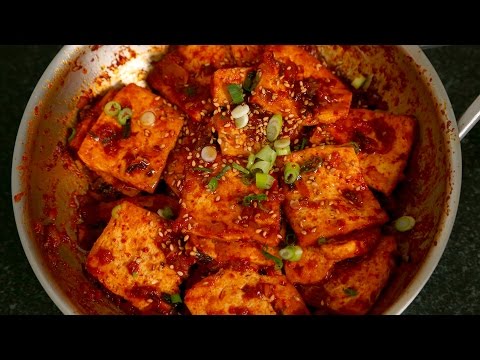Spicy braised tofu (Dubu-jorim: 두부조림) Spicy braised tofu (Dubu-jorim: 두부조림)