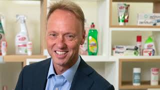 Unilever replaces CEO Schumacher with finance chief Fernandez | REUTERS