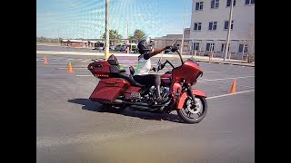 Can you ride like this with ape hangers? Even if you're a tiny woman?