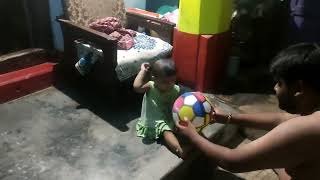 କାକା ଆଉ ପିଉସୀ ନାନୀ ସହ ମୋ ଝିଅର ଖେଳ ||@NirakarpurToka || baby girl with new ball.