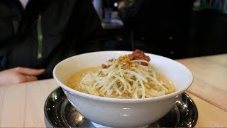 VanCity Food Crew: Ramen Gojiro (chicken karaage ramen)