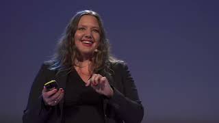 Aha! Now I Get How Everybody Lives | Anna Rosling-Ronnlund | TEDxRiga