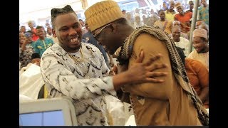 See how people scream as Pasuma steps in as he dance zanku with Qdot at Small Doctor Event