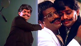 ഹി ഈസ് ചീറ്റിങ്ങ്  കള്ളൻ!! | Mazha Peyyunnu Maddalam Kottunnu Comedy| Jagathy | Kuthiravattam Pappu