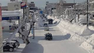 【豪雪地帯北海道岩見沢市】 令和３年１月６日午前中の雪景色