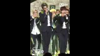 [MPD직캠] 세븐틴 민규 직캠 만세 MANSAE Seventeen Fancam @엠카운트다운_150917