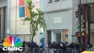 Microsoft’s First Flagship Store Opens In NYC | Tech Bet | CNBC