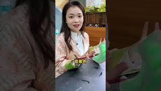 姐妹的金絲阳绿鐲，有這樣的老公再也不愁婆媳矛盾了！還有同料挂件，你們喜歡嗎？（3）#翡翠手鐲 #翡翠手鐲定制 #翡翠 #珠宝首饰