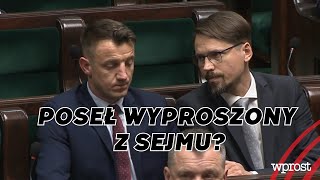 Nietypowe zachowanie posła Konfederacji. Został wyprowadzony z obrad