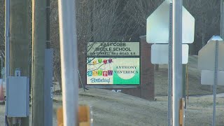 Parents react to Cobb County Schools’ upcoming cell phone ban