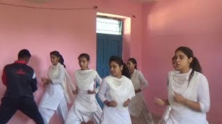 Army imparts self defence training to girl students in Kalakot, Distt Rajouri