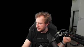 Wochenende war hart, jetzt chillen | !razer !snocks !koro !holzkern #Werbung